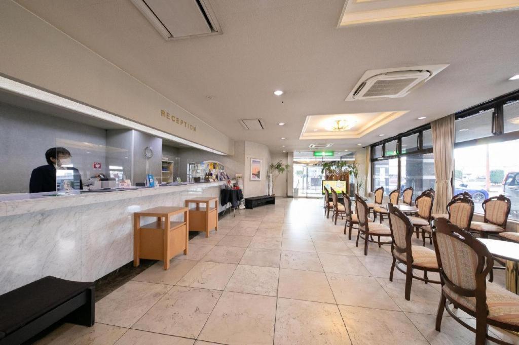 Main Hotel Miyakonojō Esterno foto